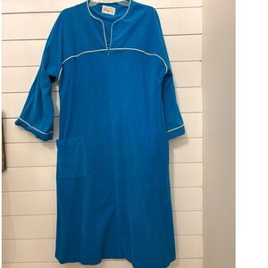 Vintage Vanity Fair Robe Womens Medium Blue Full‎ Zip Lounger Housecoat Vintage